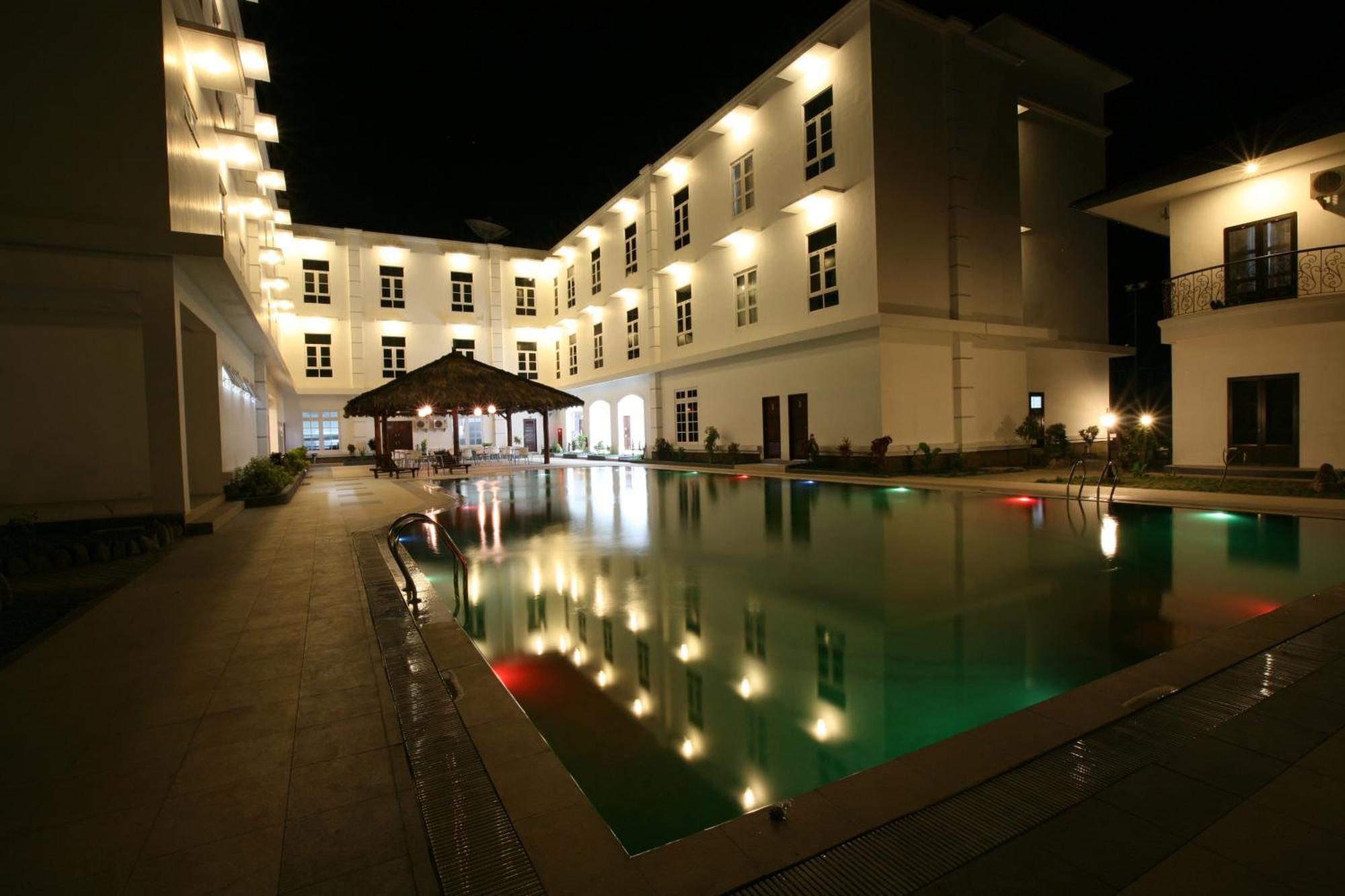 Hotel The Ramelau Dili Exterior photo