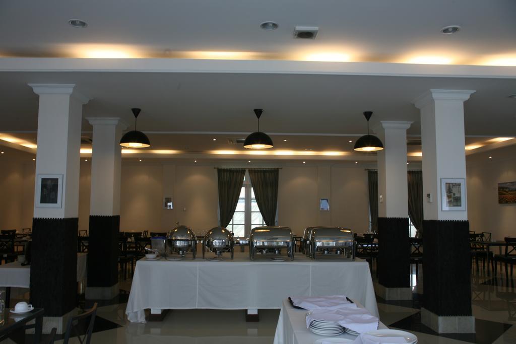 Hotel The Ramelau Dili Exterior photo