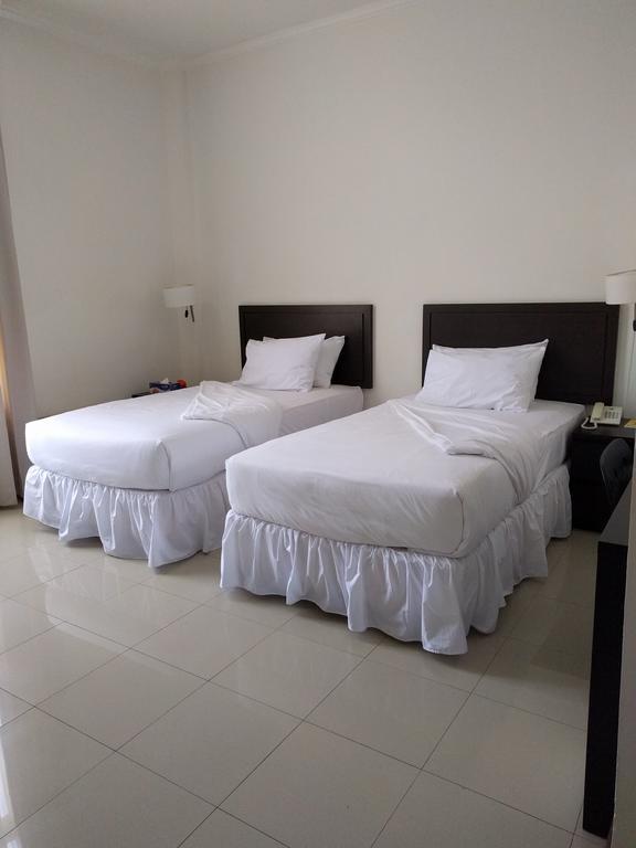 Hotel The Ramelau Dili Exterior photo